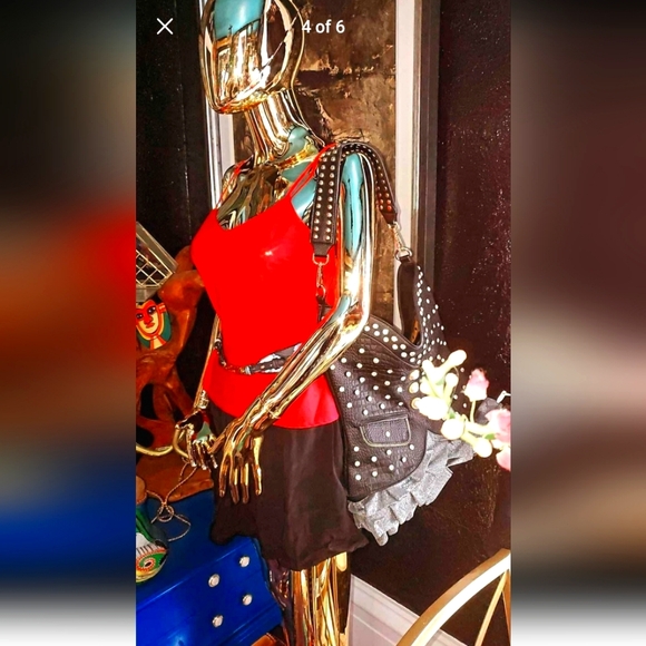 Stunning women's outfit, bustier bag, red top, skirt and belt all for $75! 🤩🥰 - Picture 4 of 6